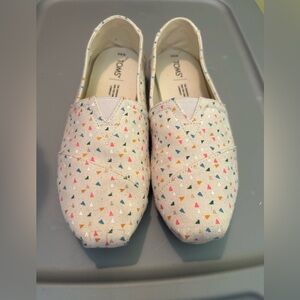 TOMS Colorful Triangle Canvas Shoes 8.5